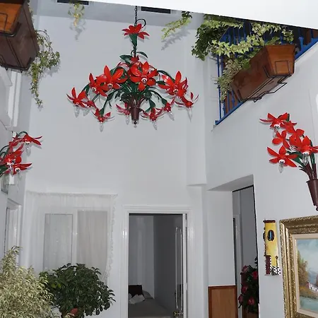 Hotel Linda 2*