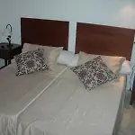 Linda Hotel