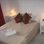Linda Hotel