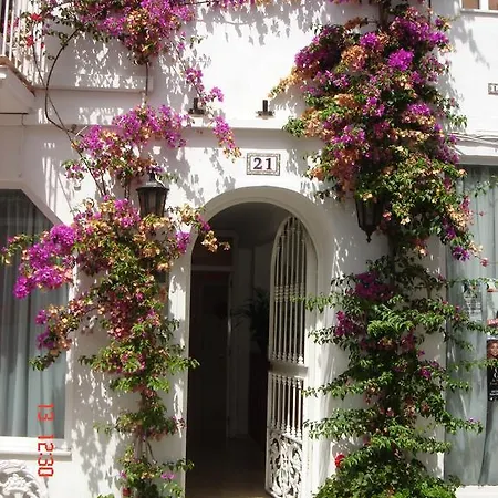 Linda Marbella