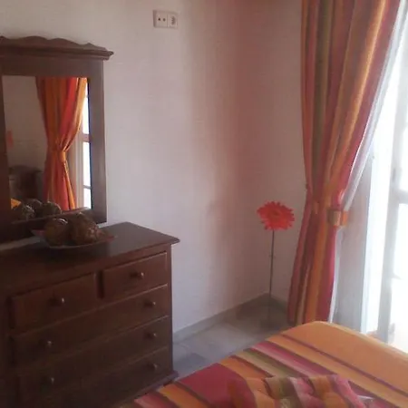 Hotel Linda 2*