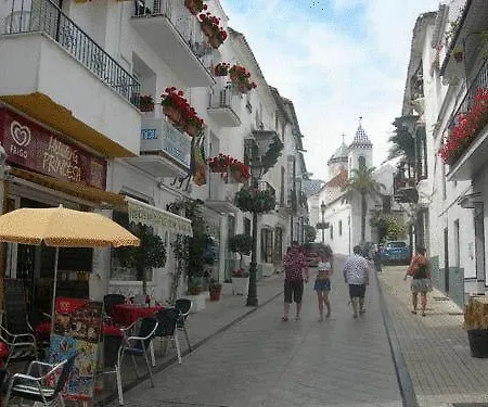 Linda Hotel 2*